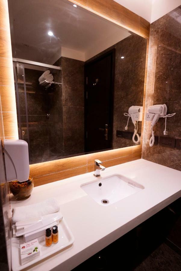 Hotel City Pride With Free Airport Pickup New Delhi Exterior foto