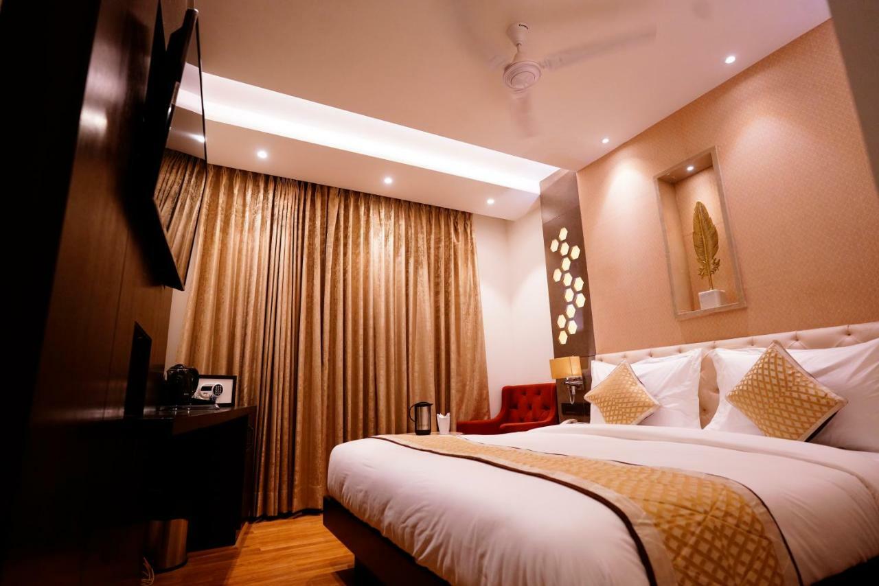 Hotel City Pride With Free Airport Pickup New Delhi Exterior foto