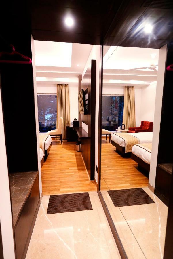 Hotel City Pride With Free Airport Pickup New Delhi Exterior foto
